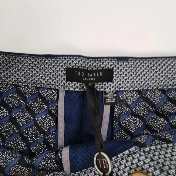 Ted Baker  Mens Shorts Navy Blue with Dot New Tags - Picture 5 of 6